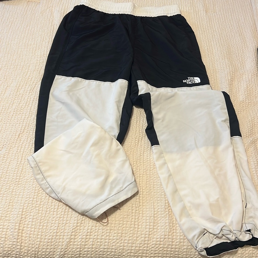 Brand new with tags The North Face Nylon pants.